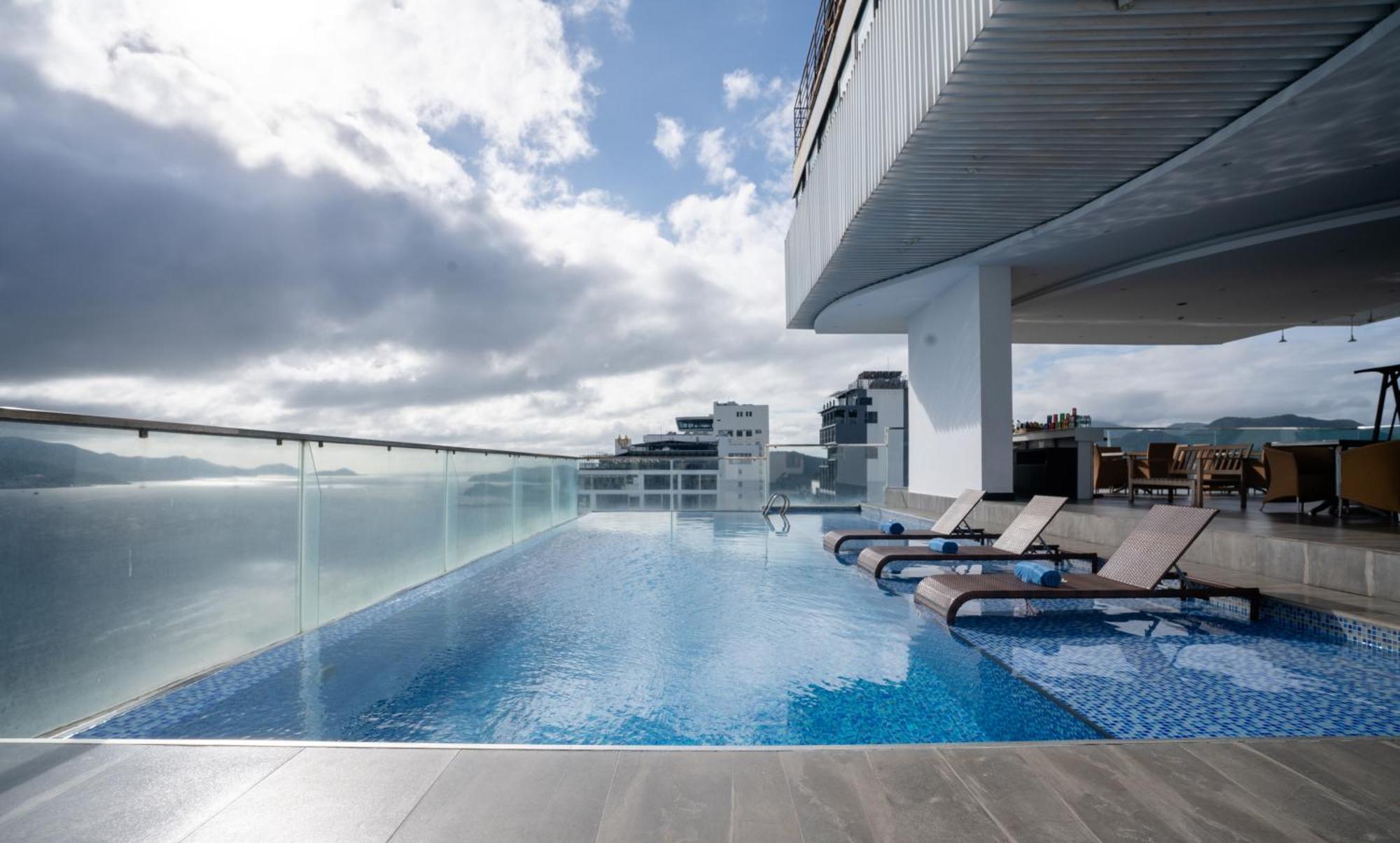 Majestic Premium Hotel Nha Trang Kültér fotó