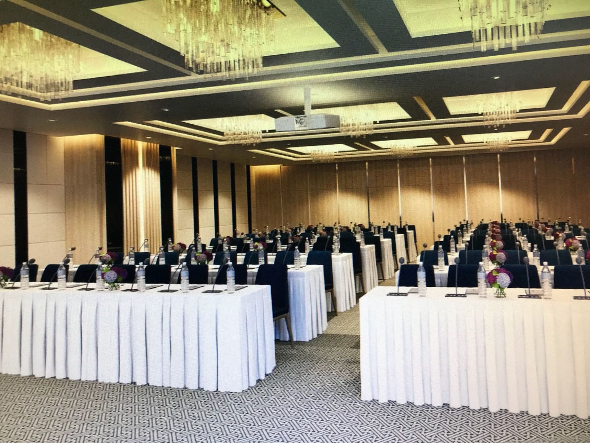 Majestic Premium Hotel Nha Trang Kültér fotó